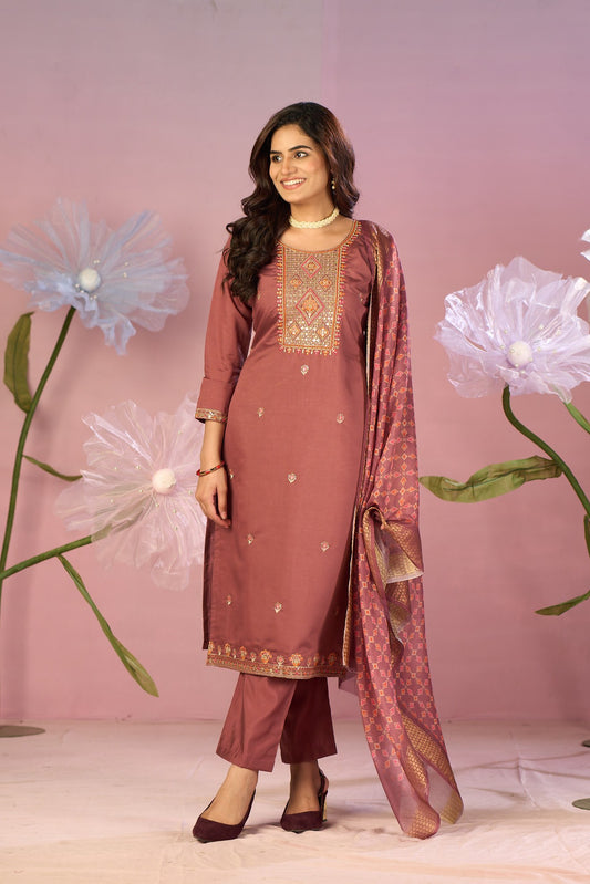 Rose Gold Silk Kurta Set with Zari Embroidery & Patterned Dupatta